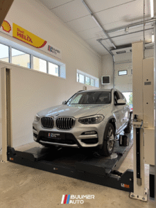 BMW ja MINI sõiduauto sillastend Tartus